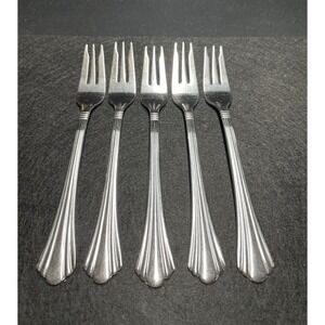 Vintage 1990s International Silver Symmetry Freemont Set of 5 Cocktail 6" Forks